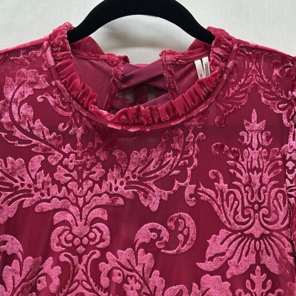 By Anthropologie Velvet Burnout Top S Lace Up Back Ruffle Mock Neck Damask Pink - Picture 12 of 16